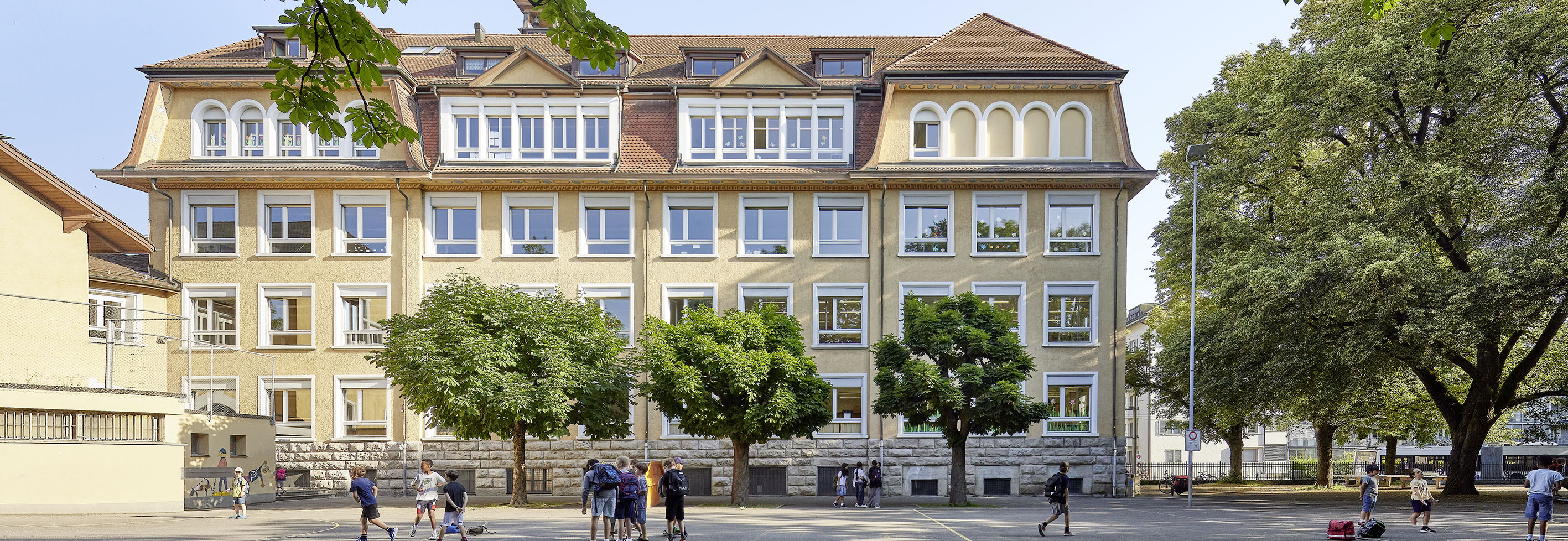 Schulhaus Moosmatt